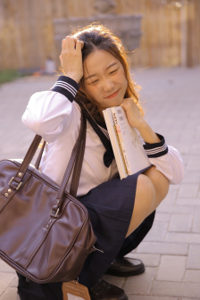 没有钱无删减免费观看